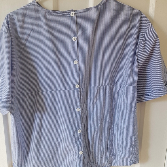 Zara stripe top with tie - Picture 2 of 5